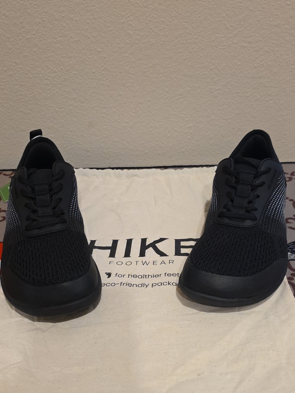 Hike Footwear "Stride" Black Slip-On Knit Sneakers Size 11-11.5 Women 9-9.5 M